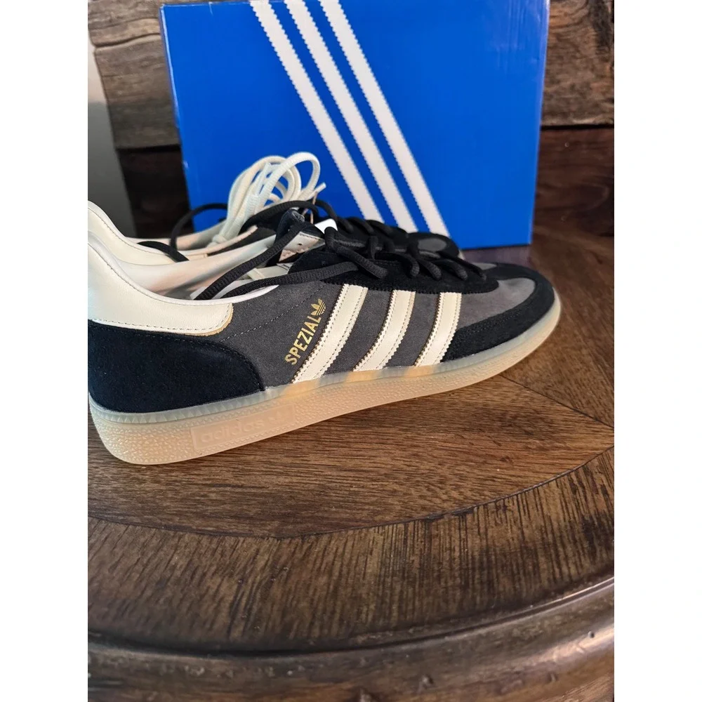 Adidas Handball Spezial Carbon Off White Black IH6590 Mens Size 12 Sneakers
